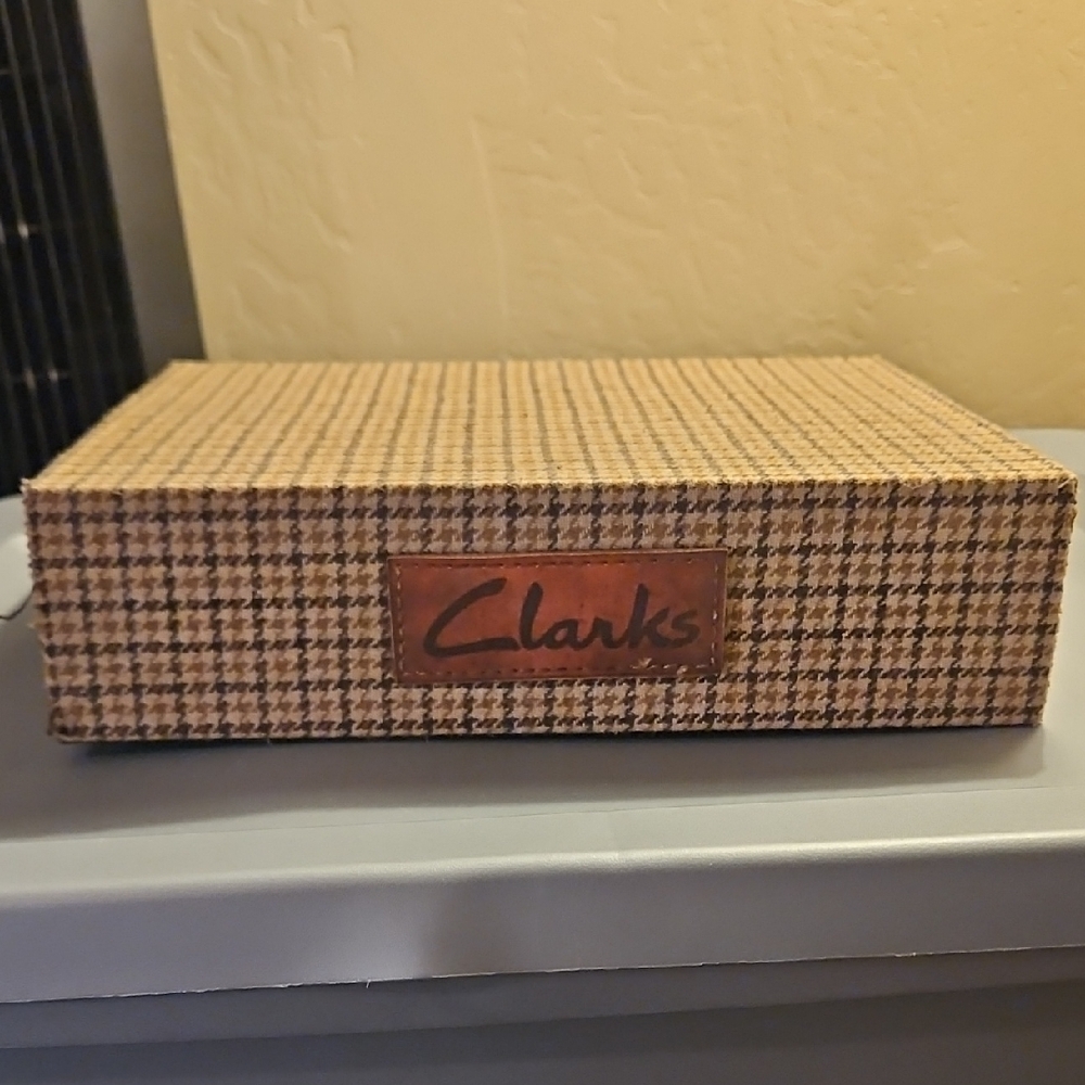 Clarks Plaid Early 80s Shoe Stand Display